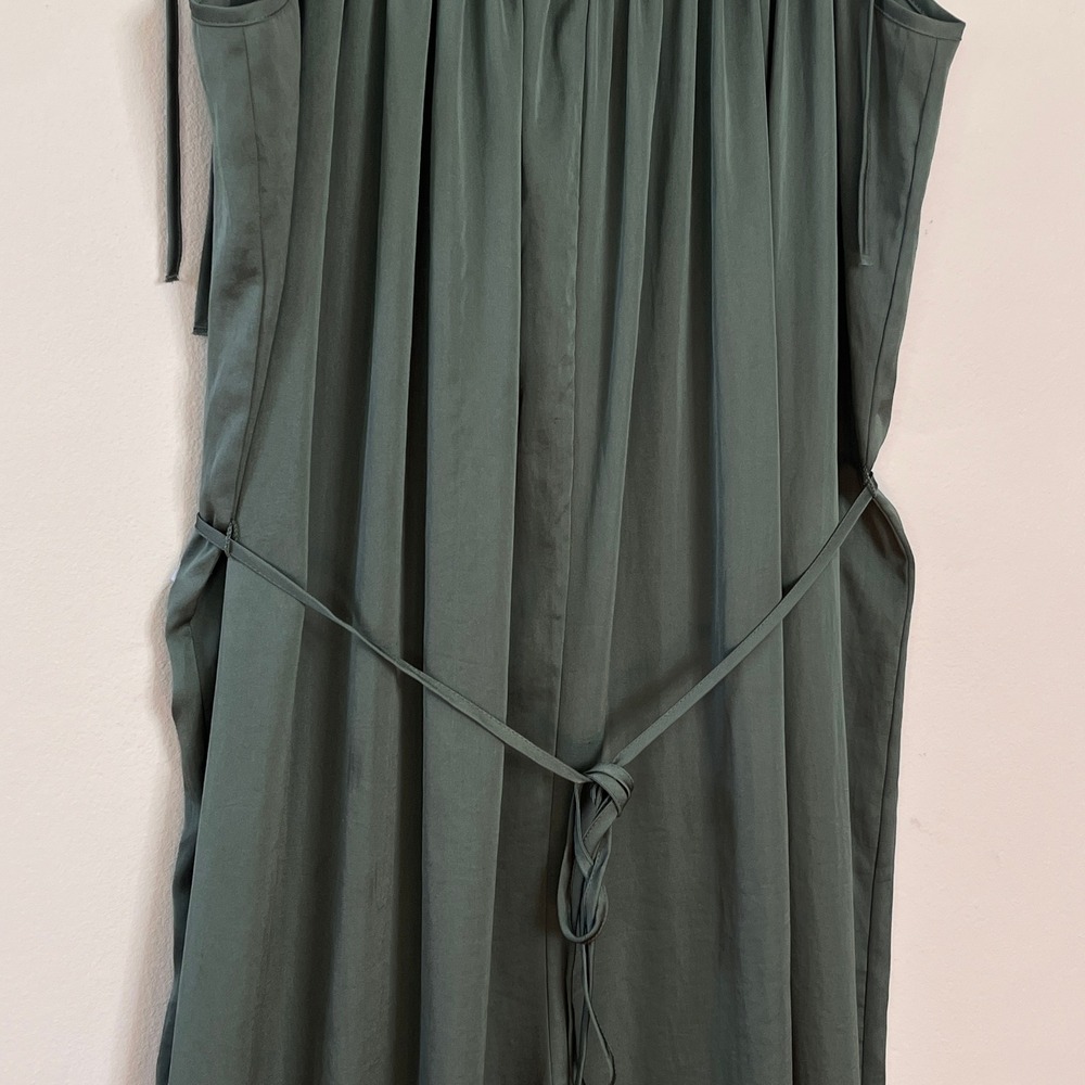Victoria's Secret Jumpsuit Olive Green‎ Satin Tie Strap Balloon Leg Boho Chic M - Picture 4 of 11